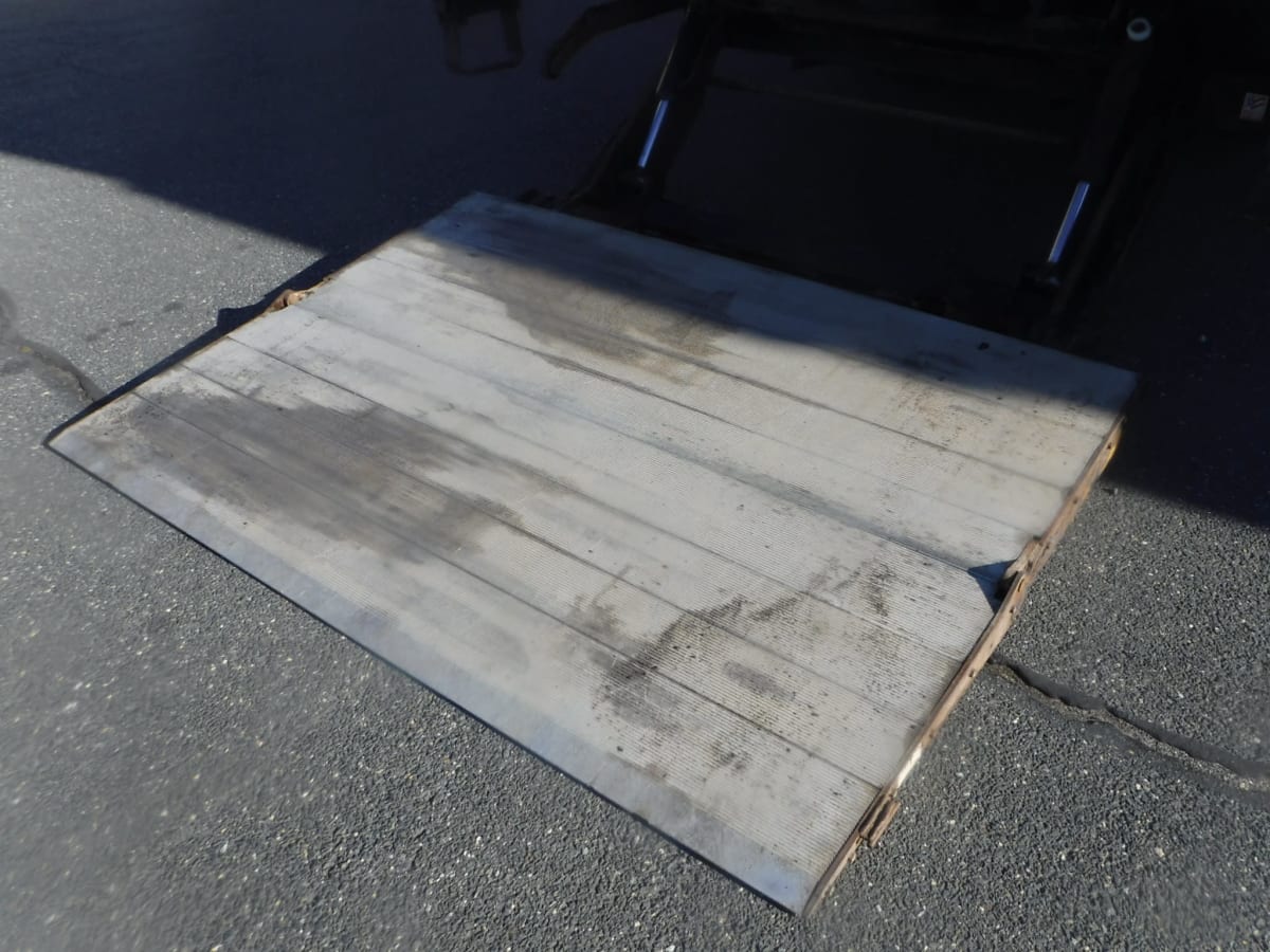 2018 Freightliner/Mercedes M2 106 684934