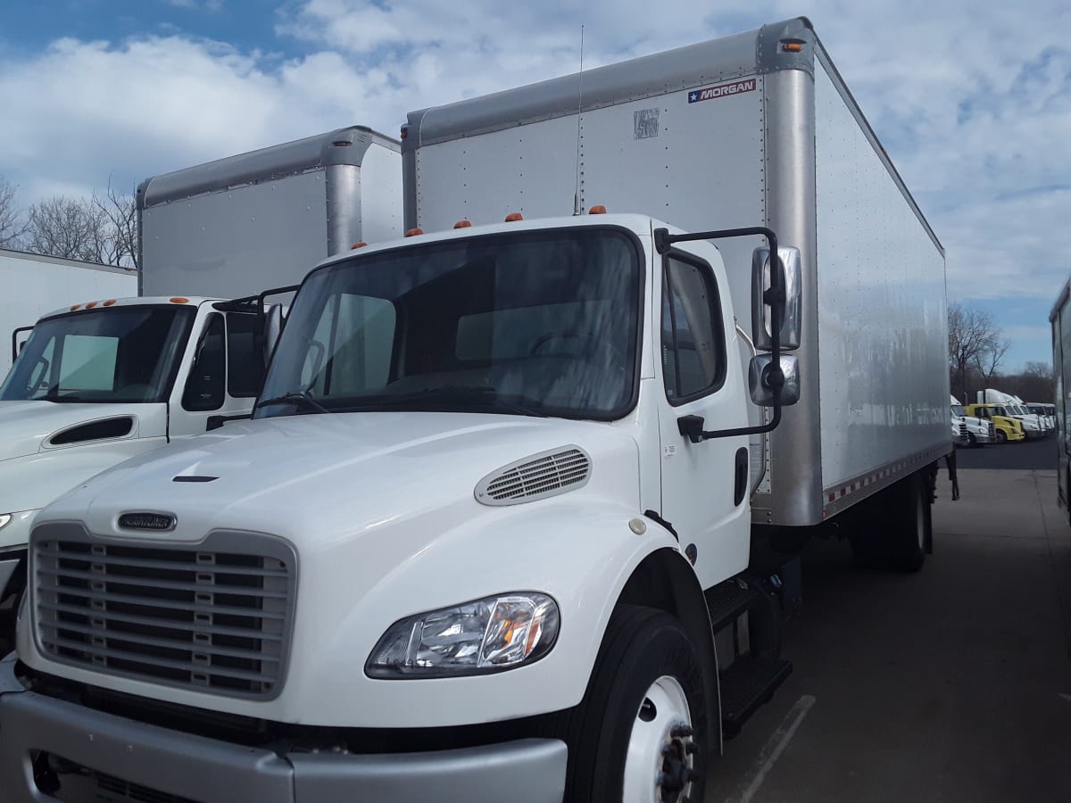 2018 Freightliner/Mercedes M2 106 684957