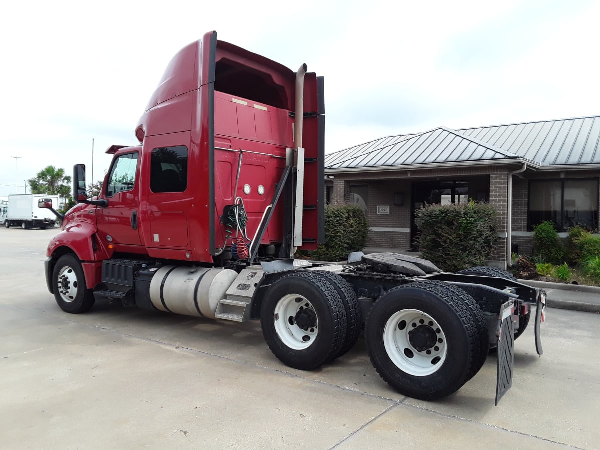 2018 Navistar International LT625 SLPR CAB 684980