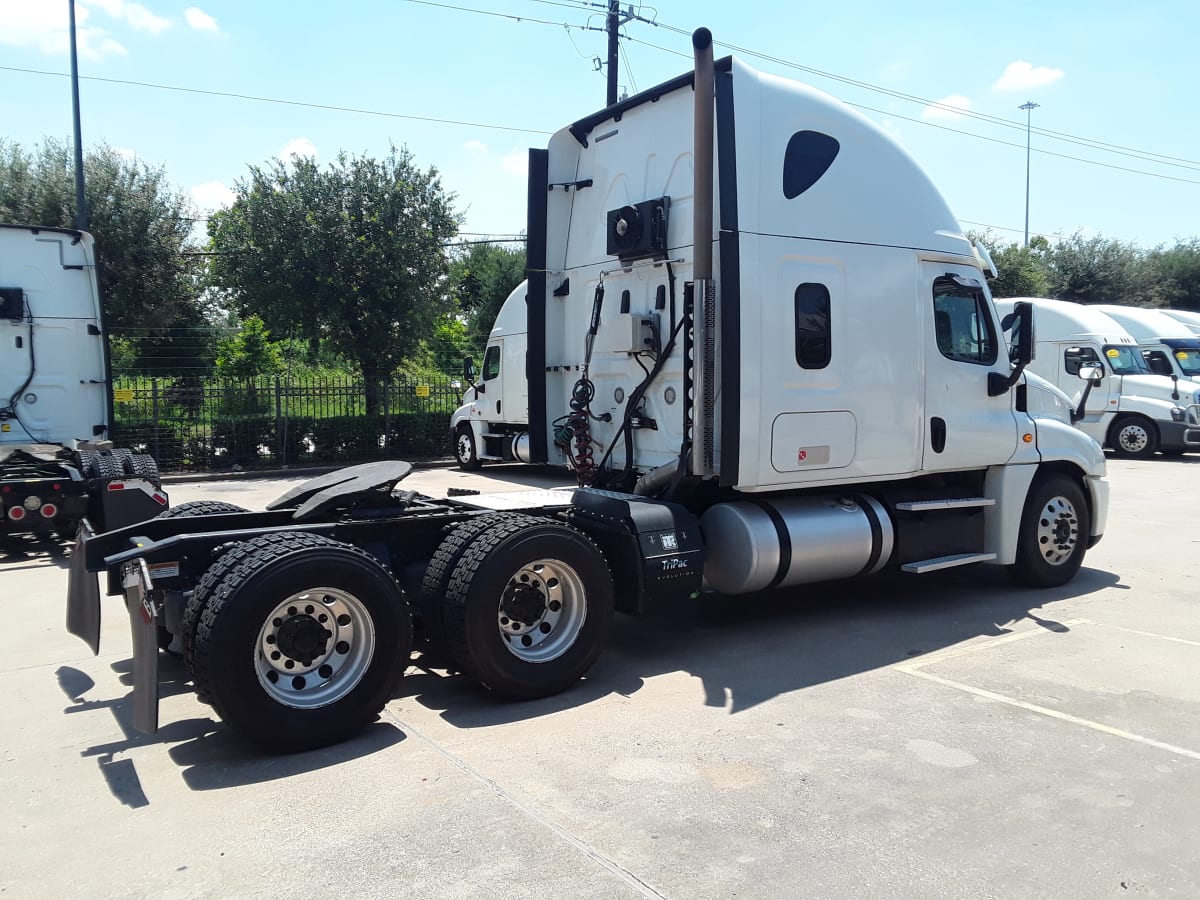 2018 Freightliner/Mercedes CASCADIA 125 685004