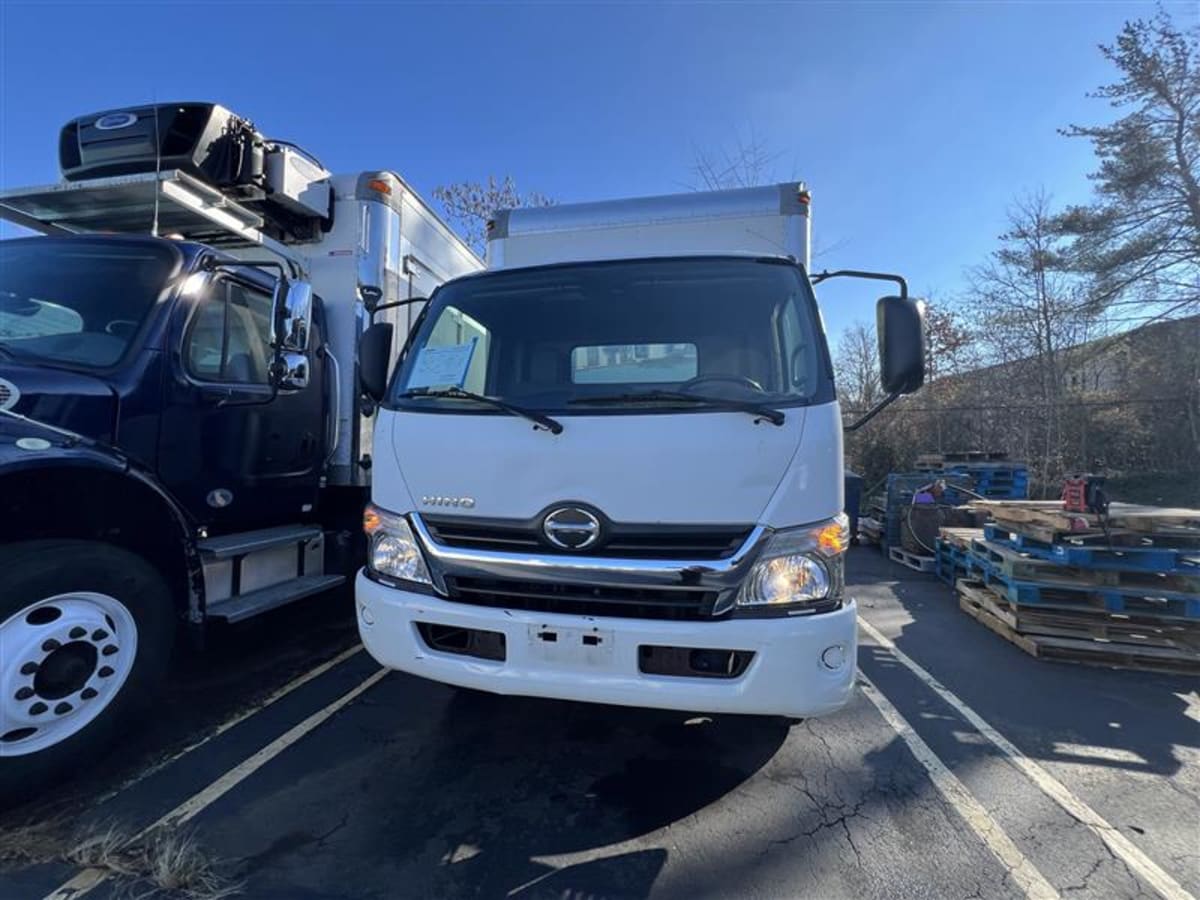 2018 Hino HINO 195 685057