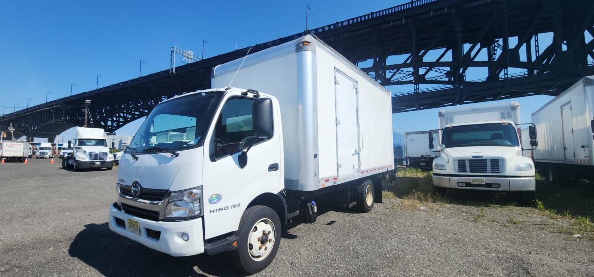 2018 Hino HINO 195 685060