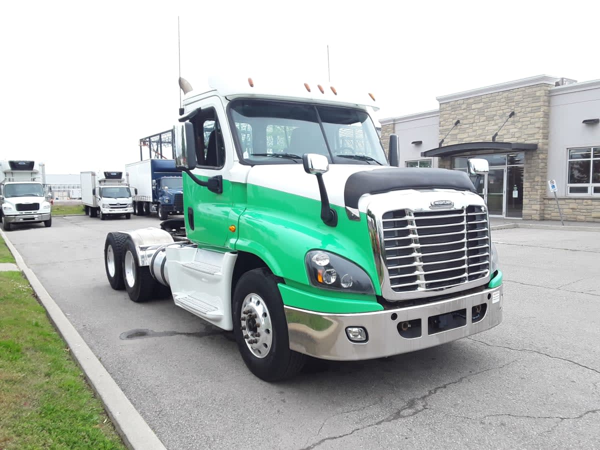 2018 Freightliner CASCADIA 125 685102