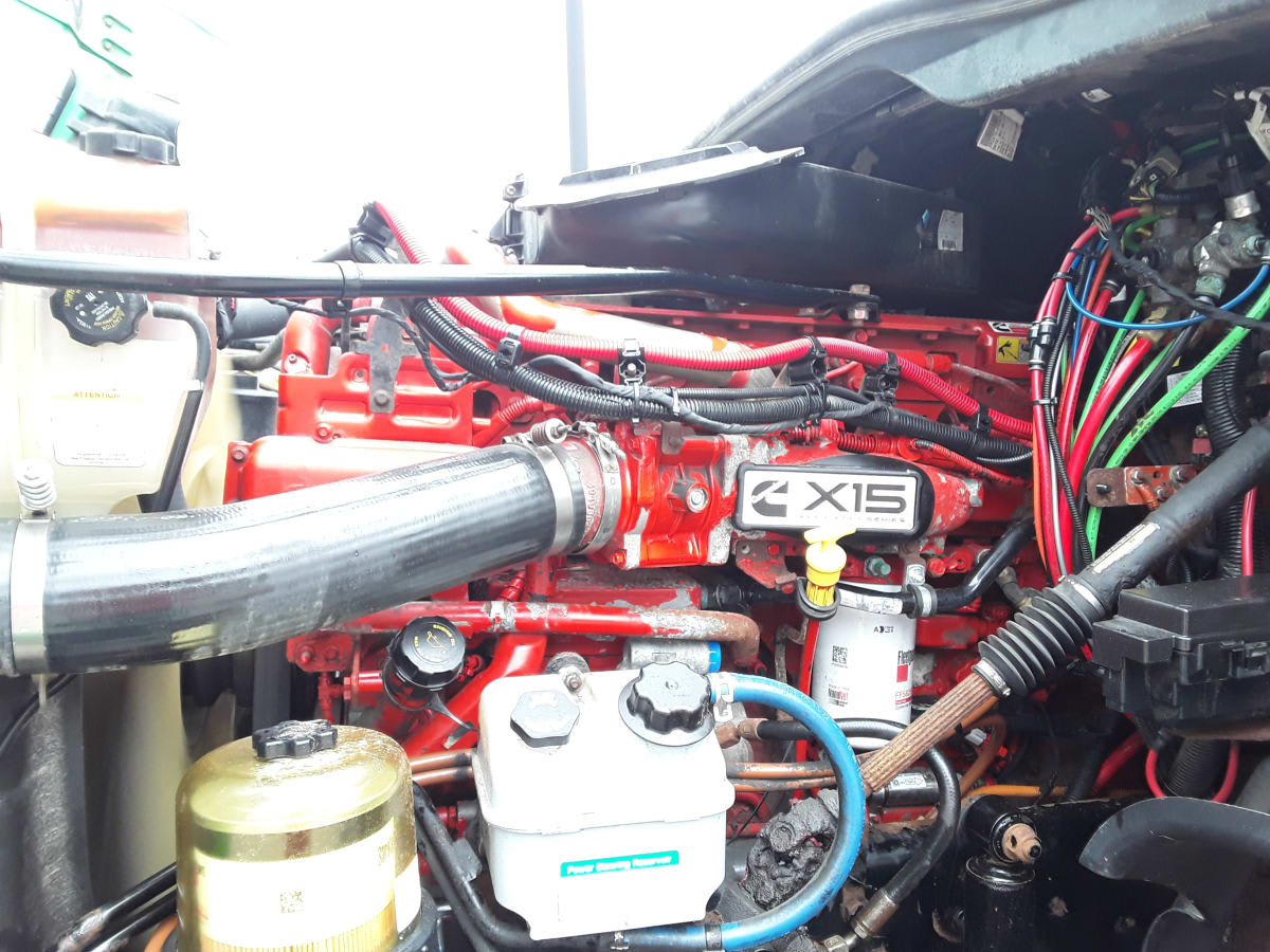 2018 Freightliner CASCADIA 125 685102