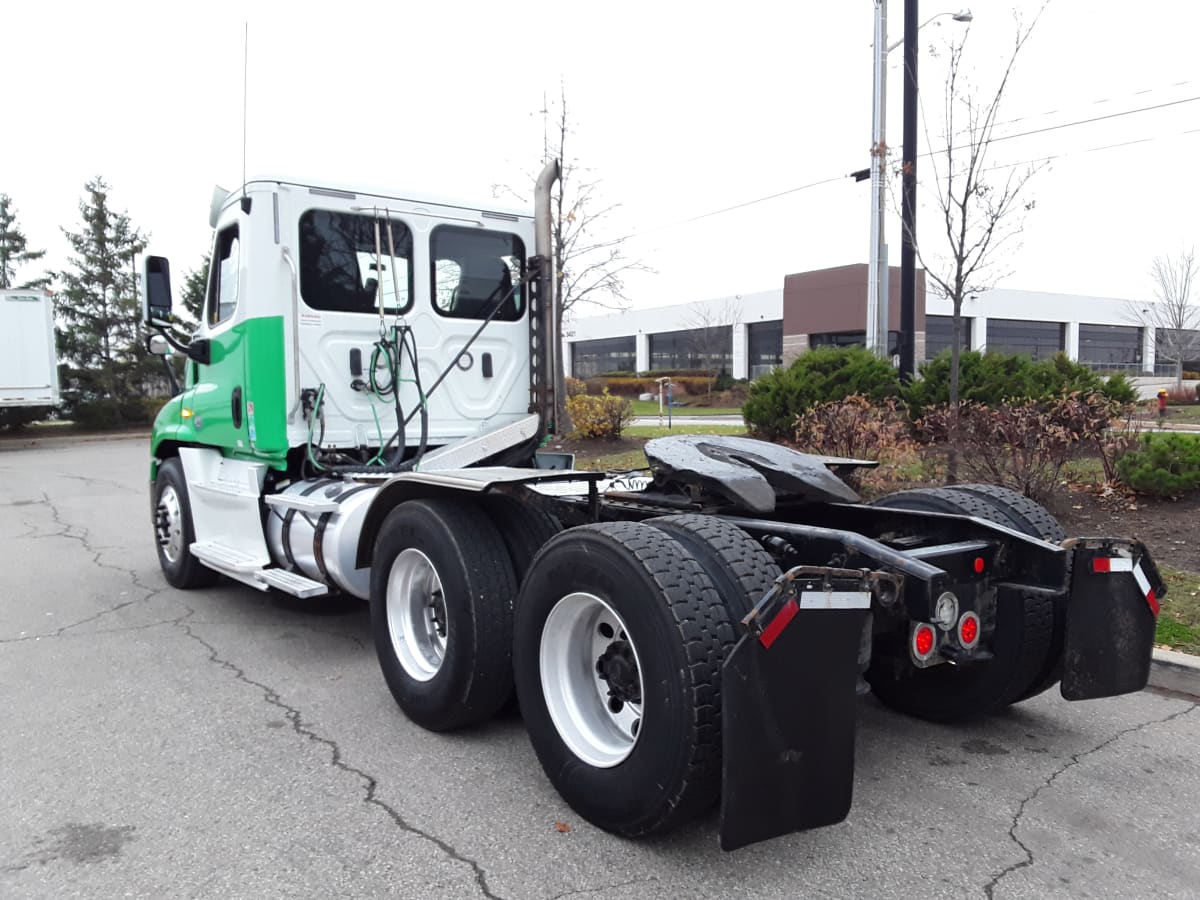 2018 Freightliner/Mercedes CASCADIA 125 685104