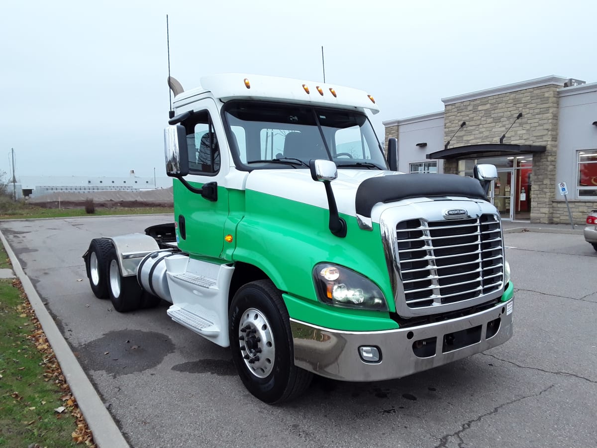 2018 Freightliner/Mercedes CASCADIA 125 685104