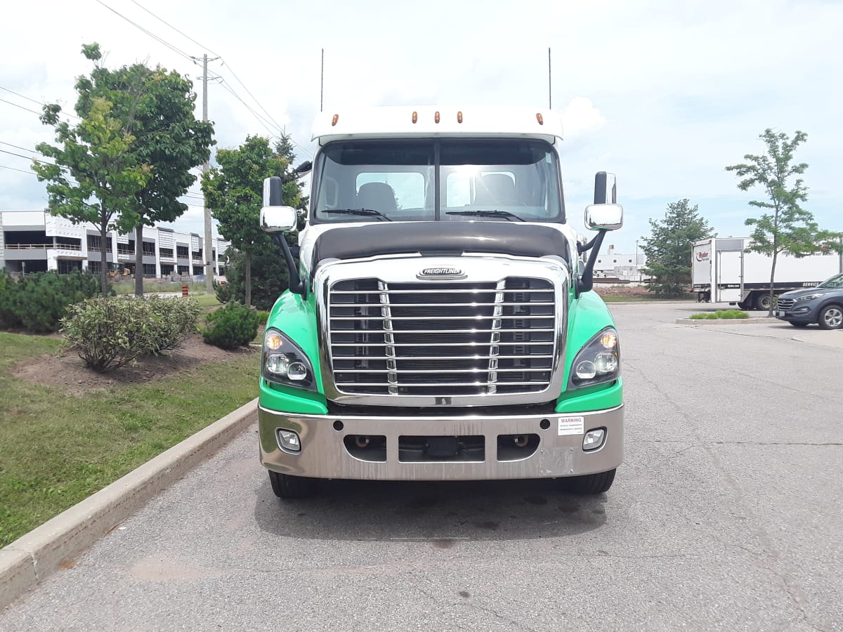 2018 Freightliner/Mercedes CASCADIA 125 685105