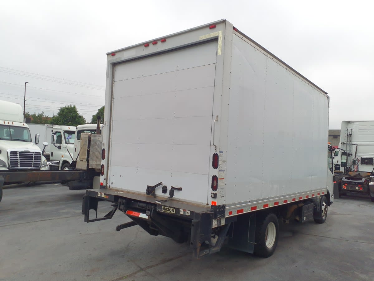 2017 Isuzu NPR HD 685137