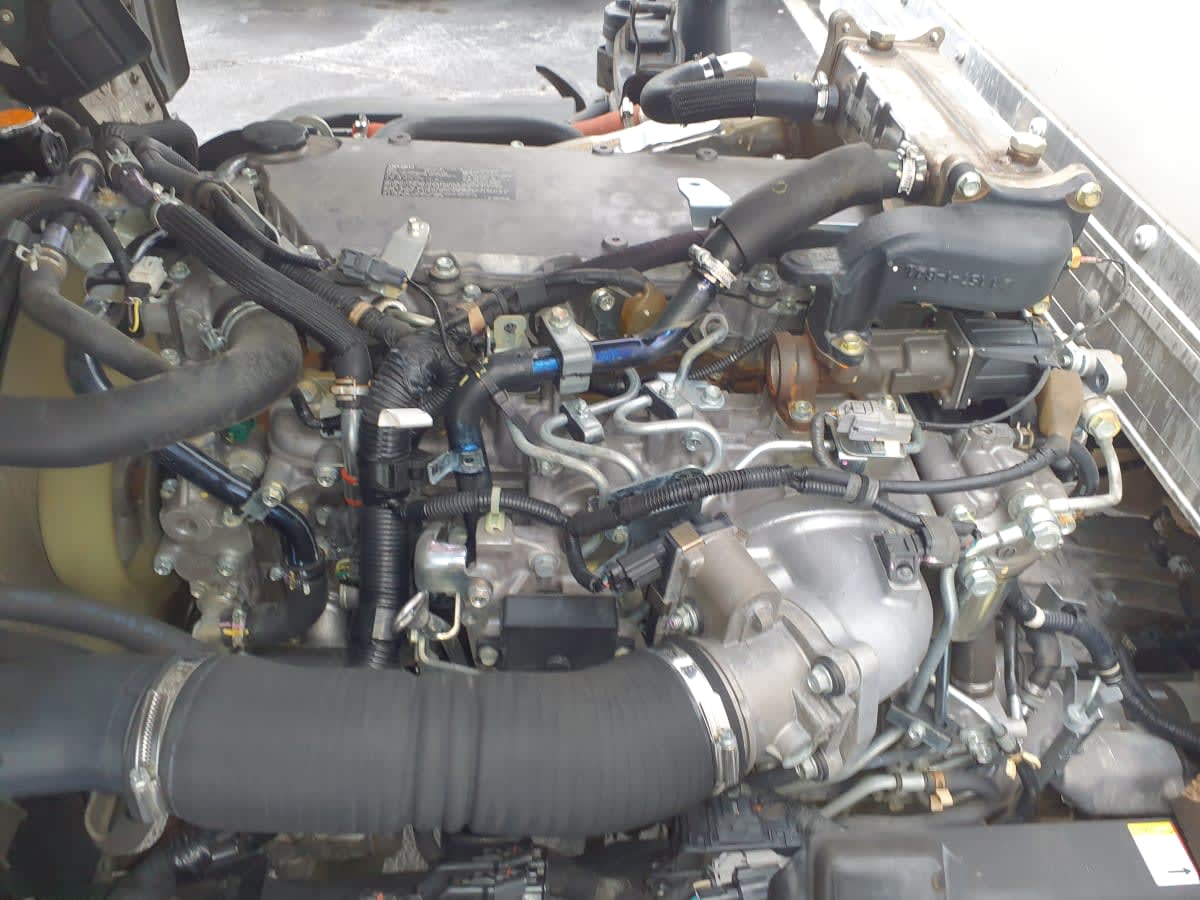 2017 Isuzu NPR HD 685137