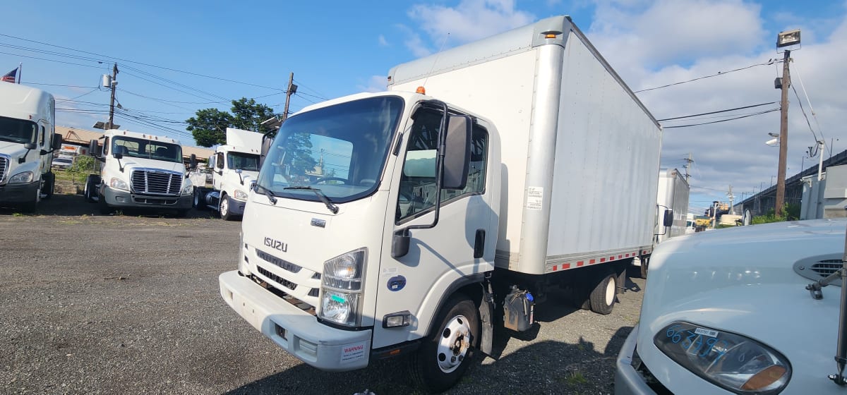 2017 Isuzu NPR HD 685165