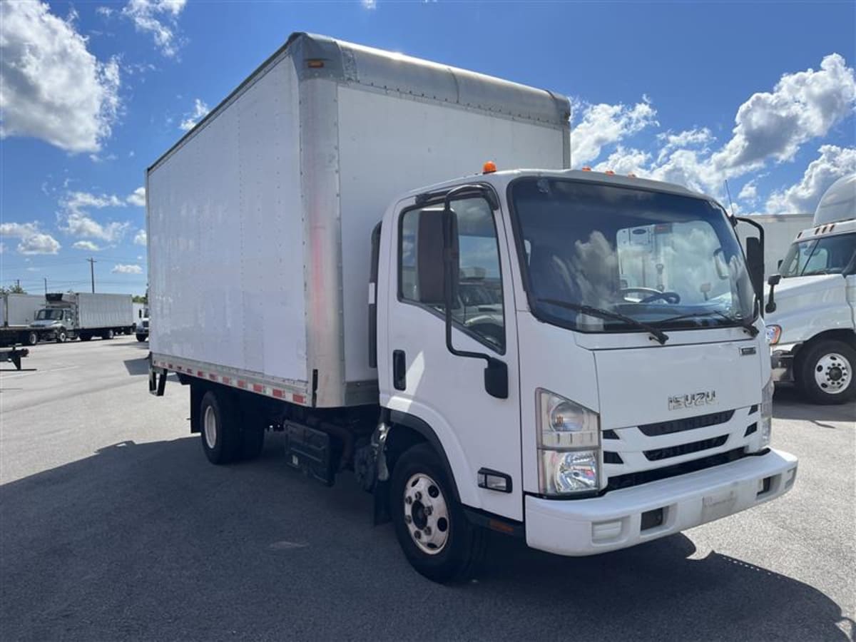 2017 Isuzu NPR HD 685169
