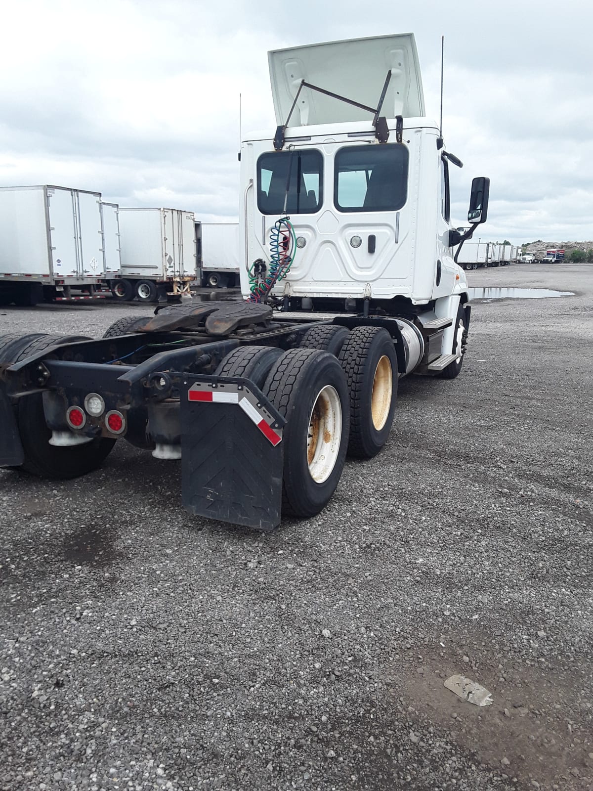 2018 Freightliner/Mercedes CASCADIA 125 685182