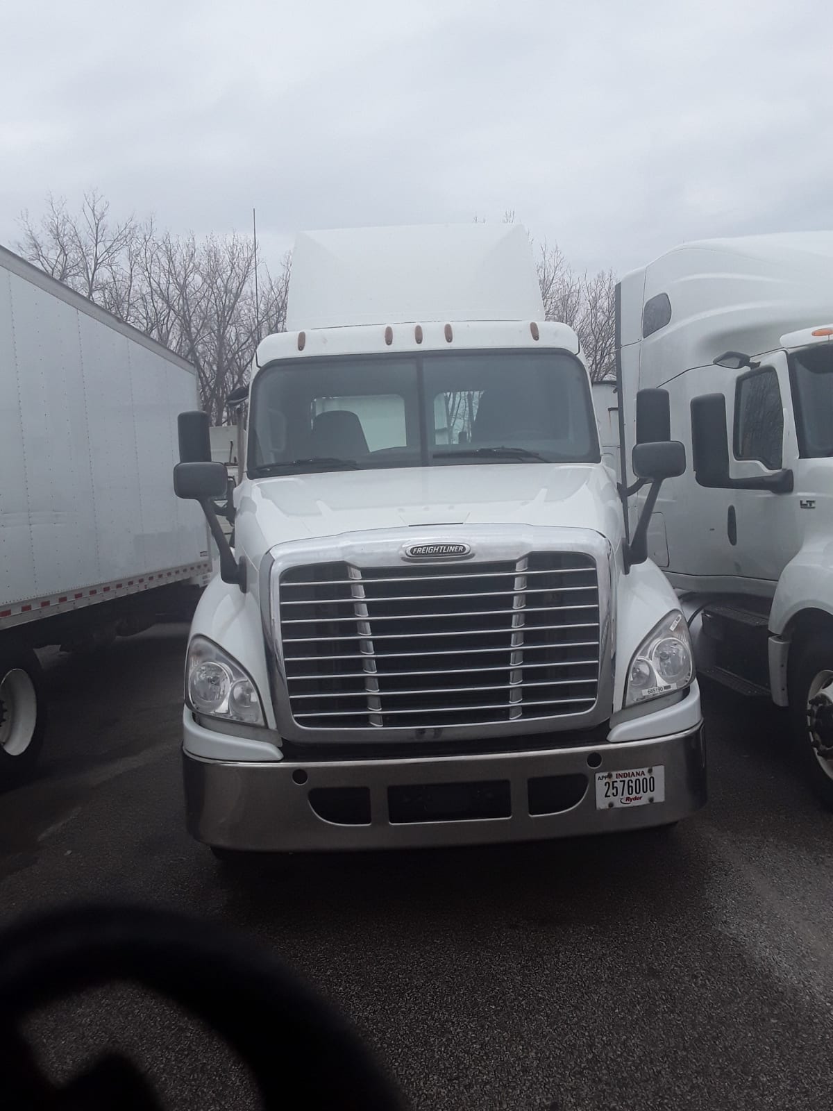 2018 Freightliner/Mercedes CASCADIA 125 685190