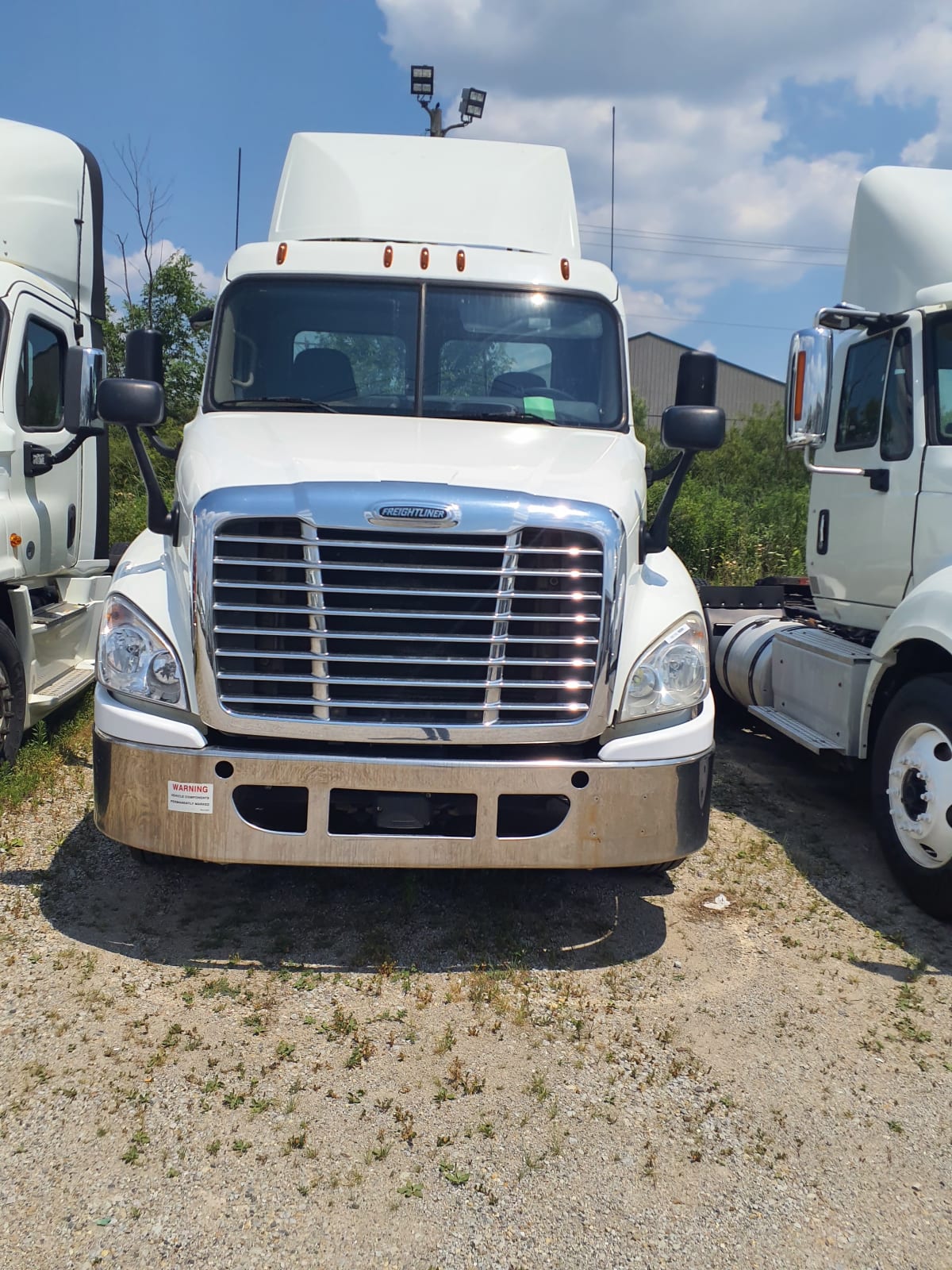 2018 Freightliner/Mercedes CASCADIA 125 685193