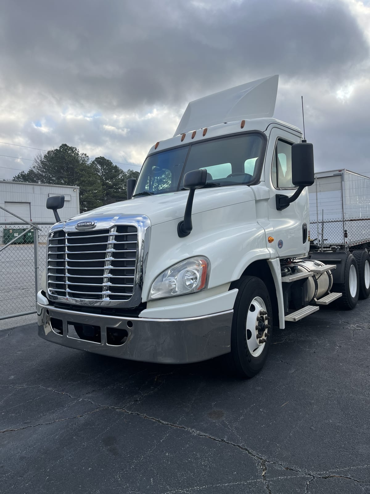 2018 Freightliner/Mercedes CASCADIA 125 685194