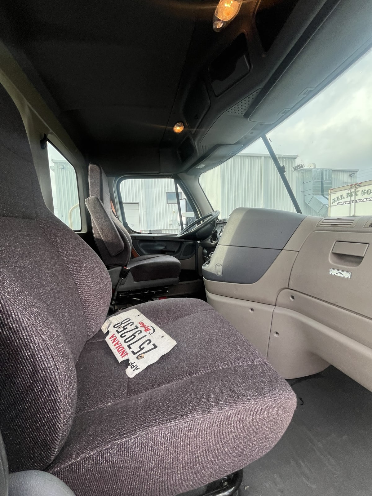 2018 Freightliner/Mercedes CASCADIA 125 685194