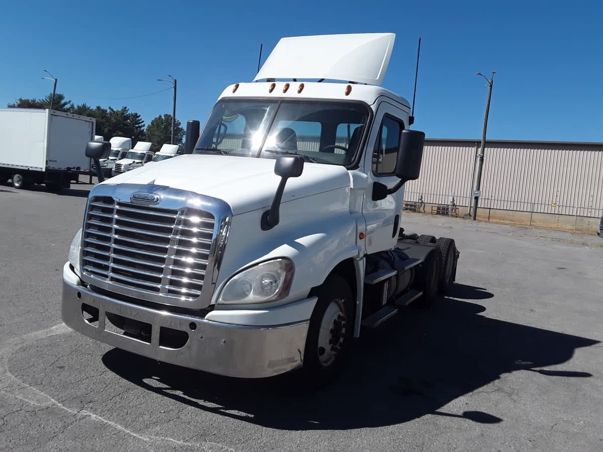 2018 Freightliner Cascadia in La Vergne, TN