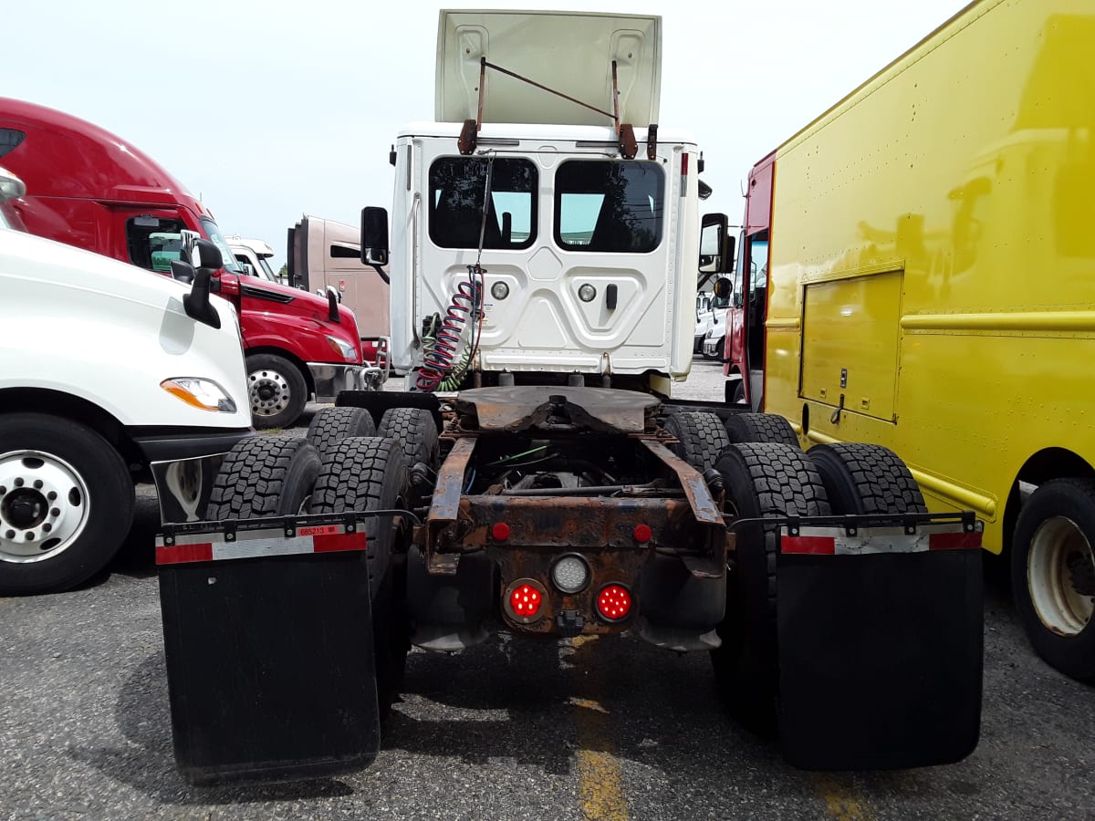 2018 Freightliner/Mercedes CASCADIA 125 685213