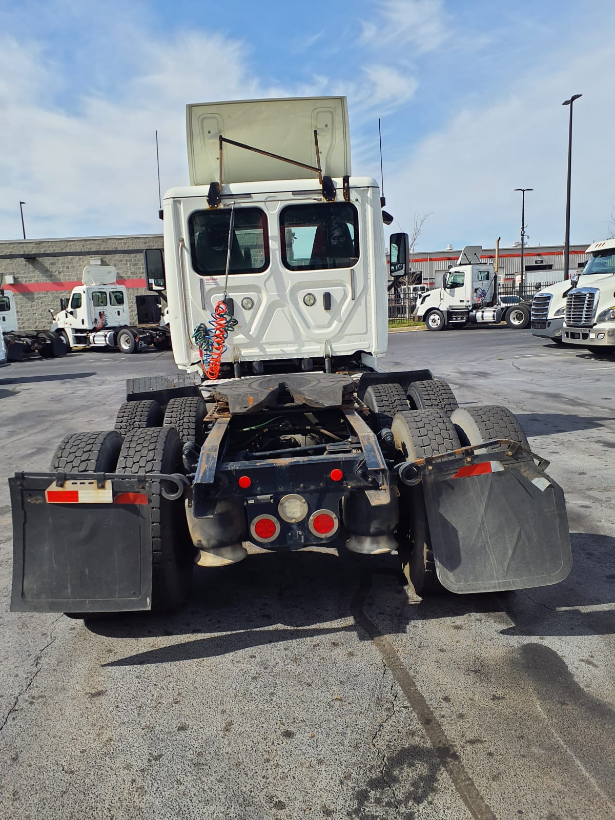 2018 Freightliner/Mercedes CASCADIA 125 685221