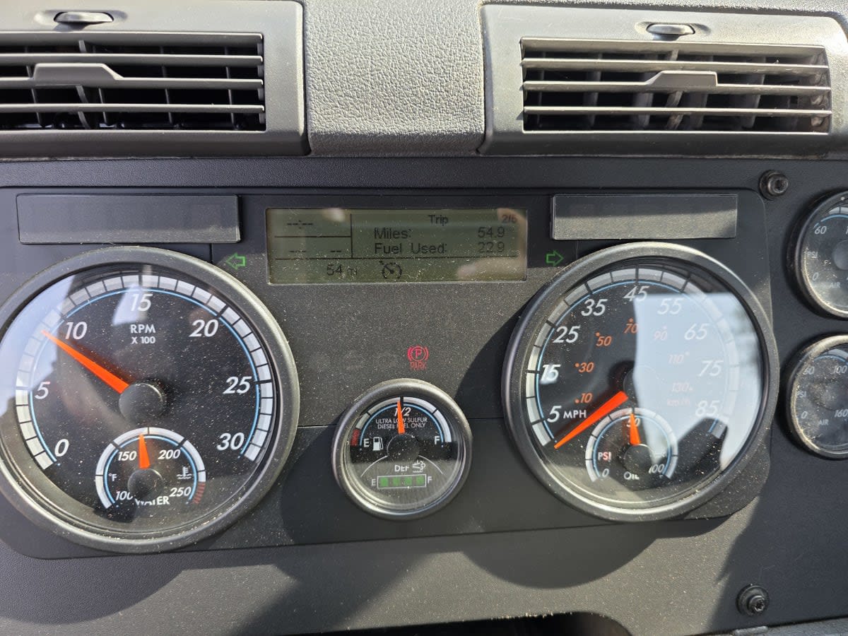 2018 Freightliner CASCADIA 125 685222