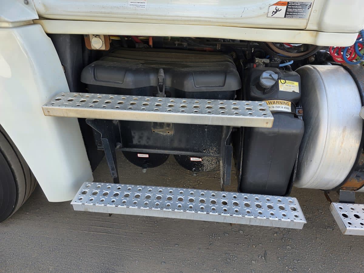 2018 Freightliner CASCADIA 125 685222