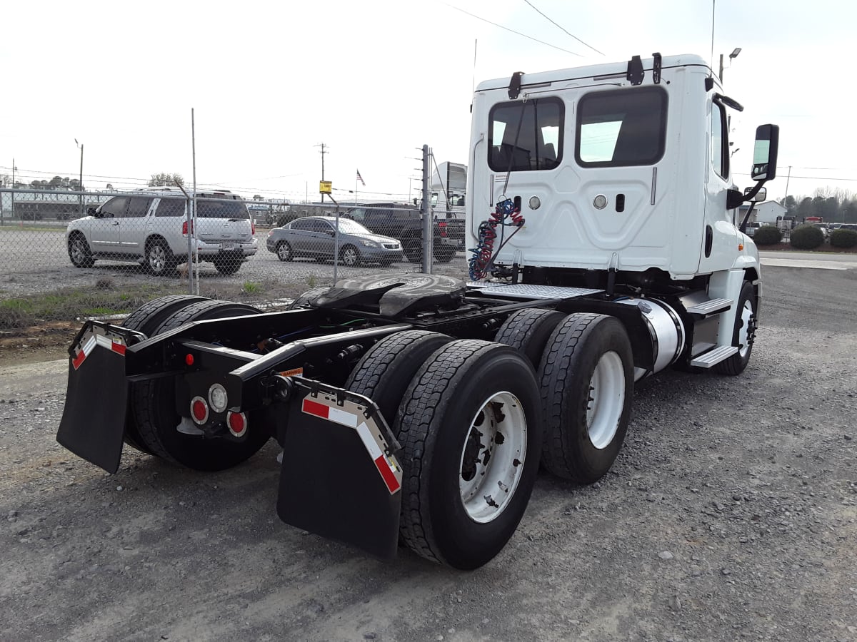 2018 Freightliner/Mercedes CASCADIA 125 685234