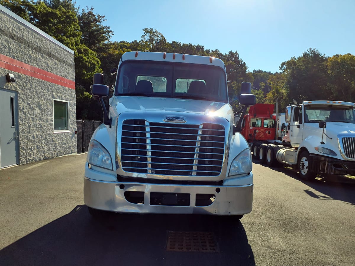 2018 Freightliner/Mercedes CASCADIA 125 685238