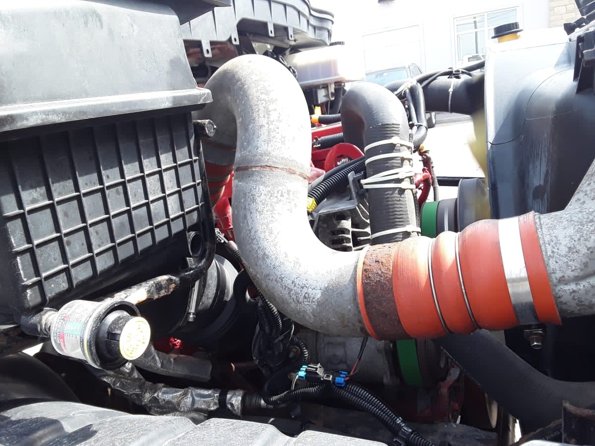 2018 Navistar International 4300 685327