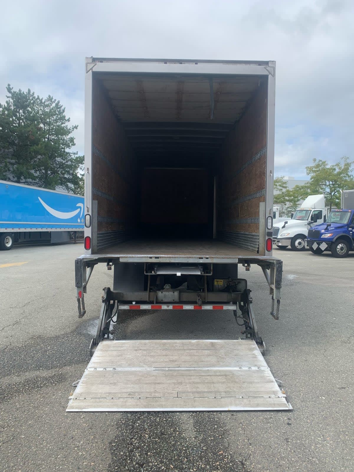 2018 Navistar International 4300 685348