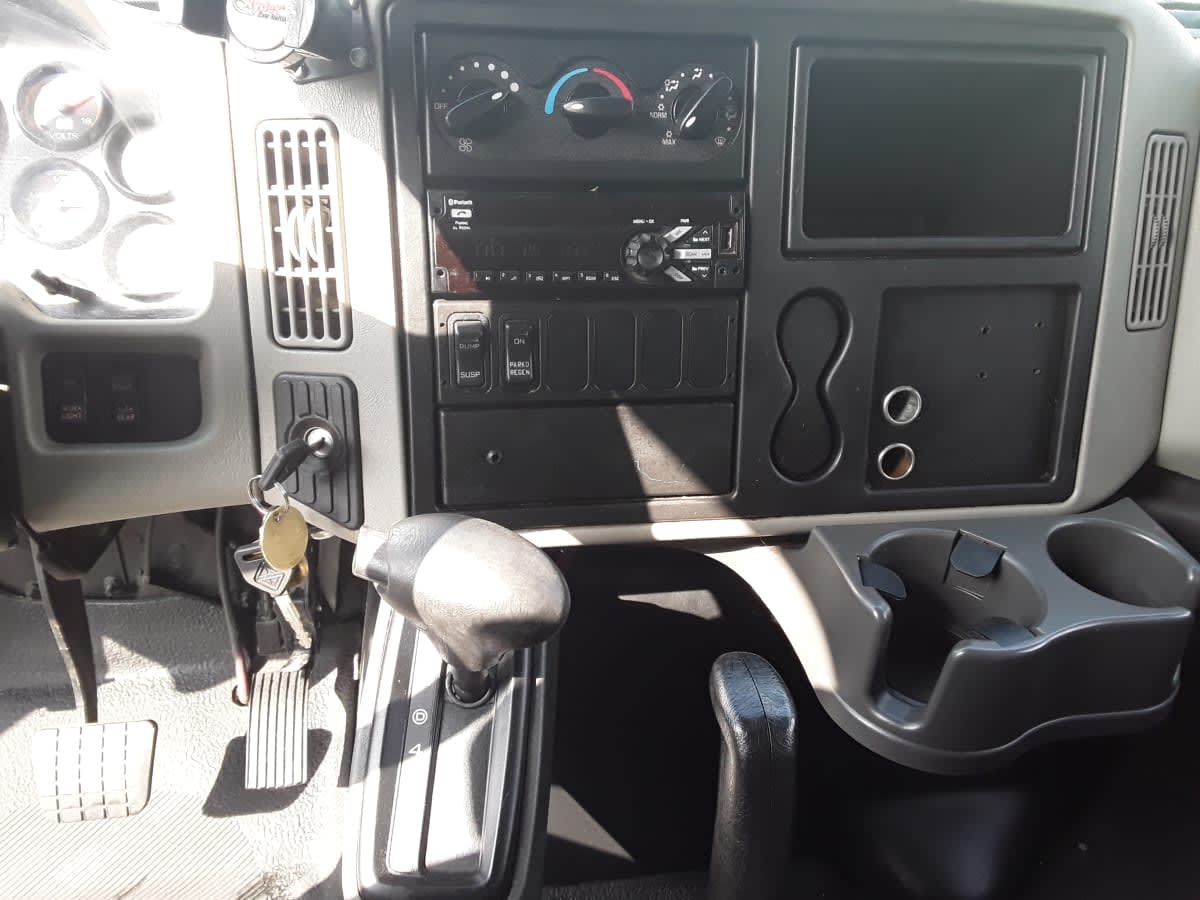 2018 Navistar International 4300 685354