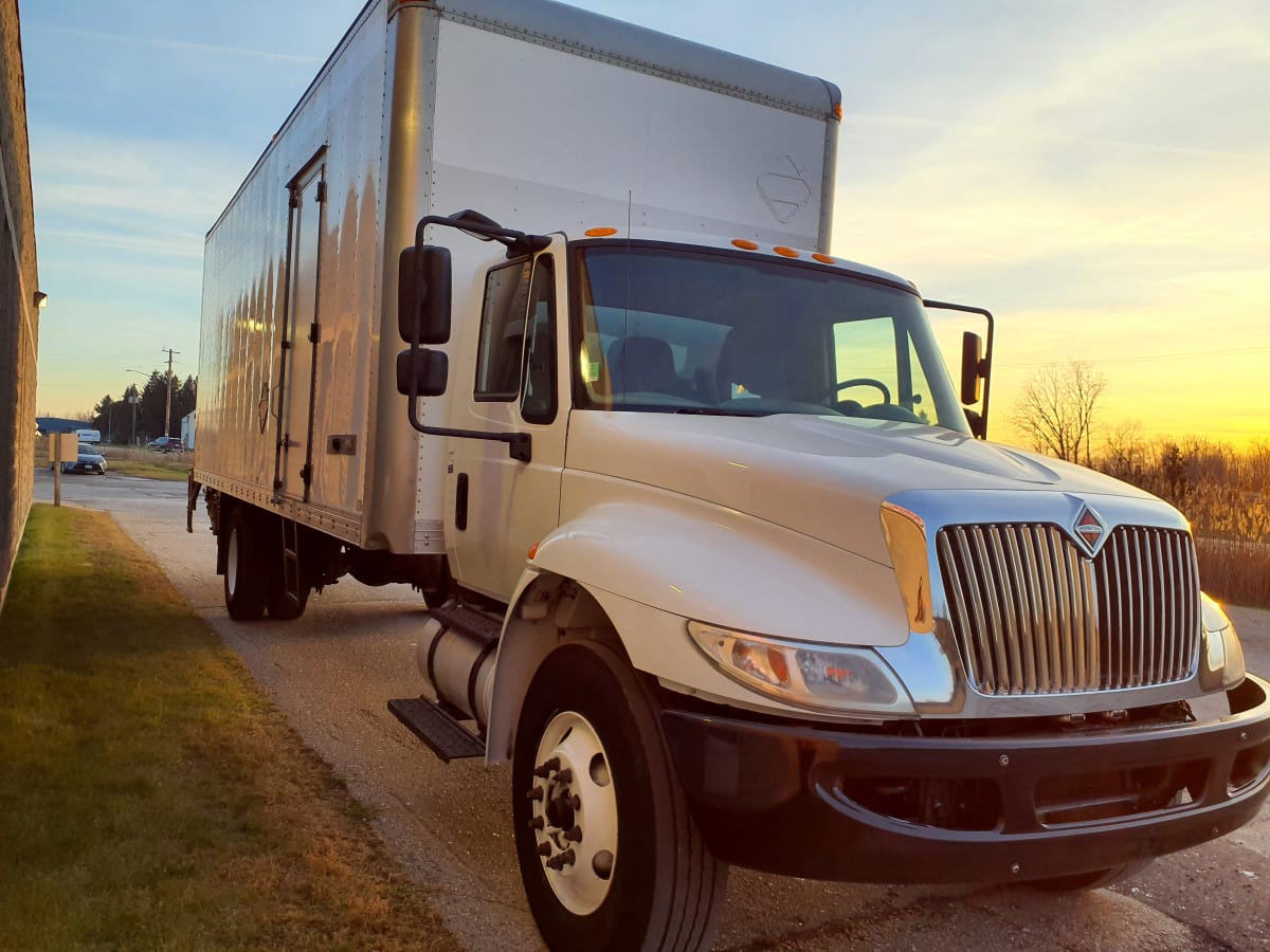 2018 Navistar International 4300 685369