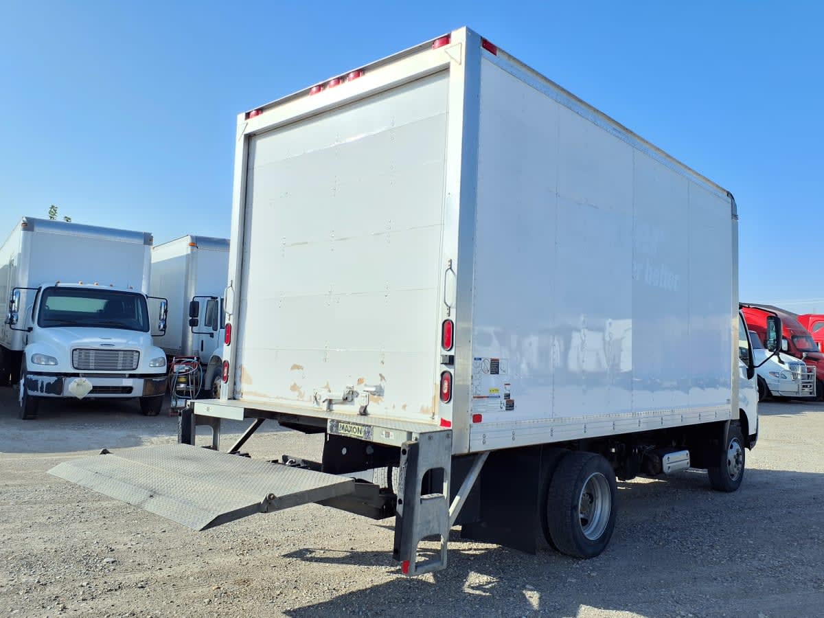 2018 Hino HINO 195 685383