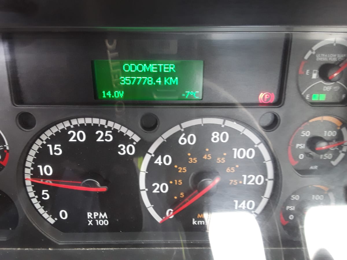 2018 Freightliner/Mercedes CASCADIA 125 685439