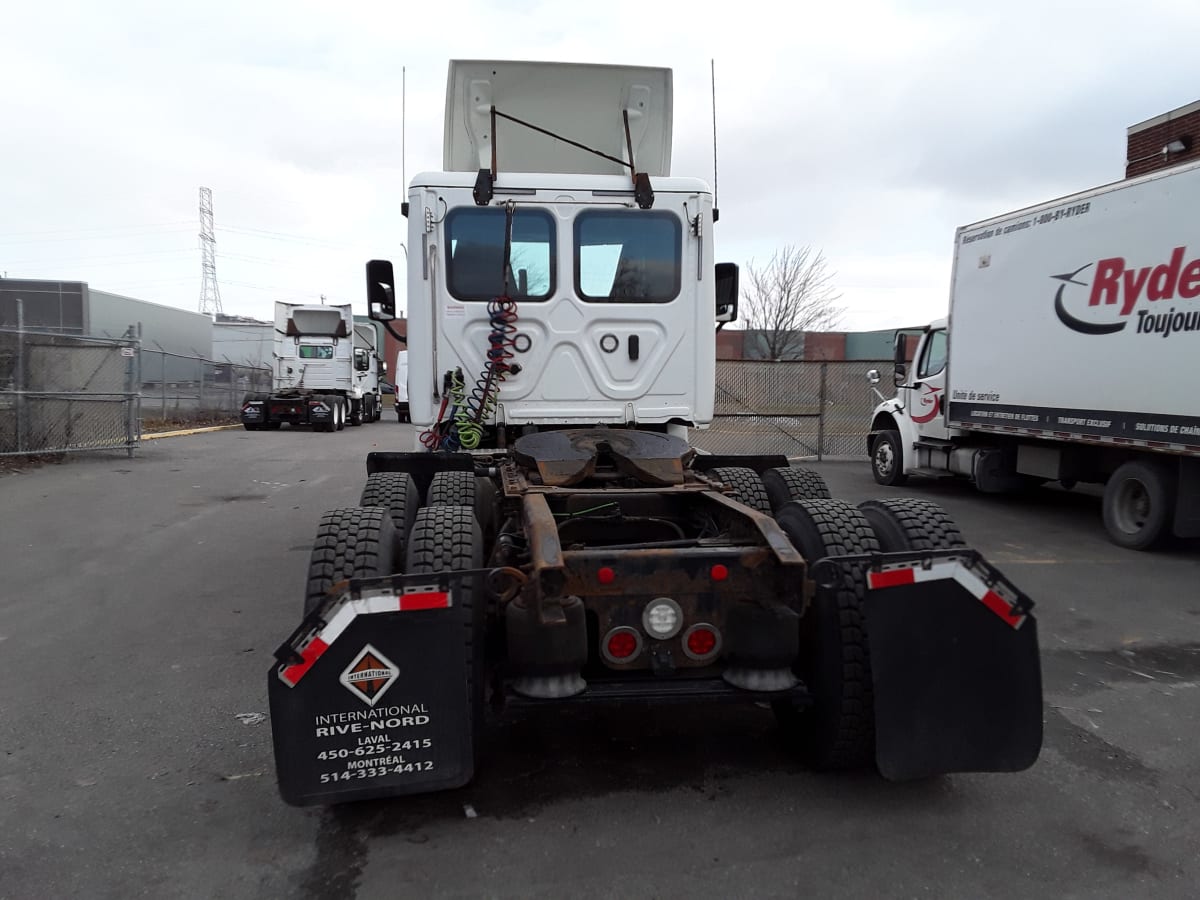 2018 Freightliner/Mercedes CASCADIA 125 685439