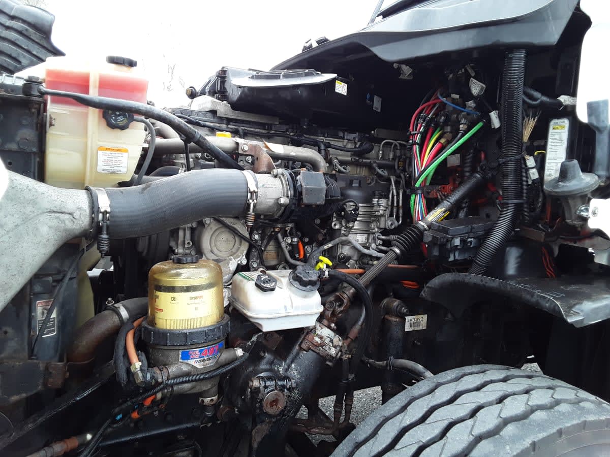 2018 Freightliner/Mercedes CASCADIA 125 685447
