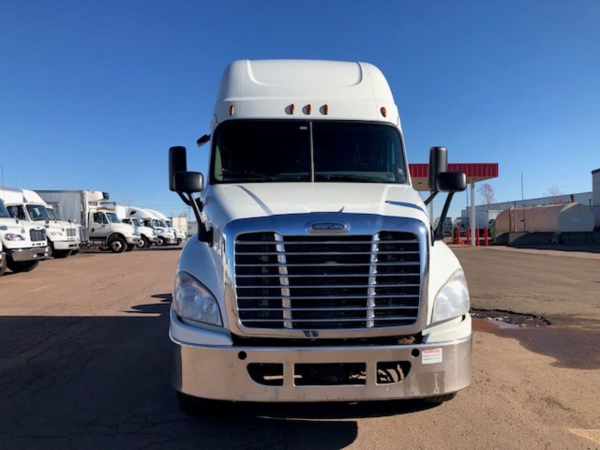 2018 Freightliner/Mercedes CASCADIA 125 685455