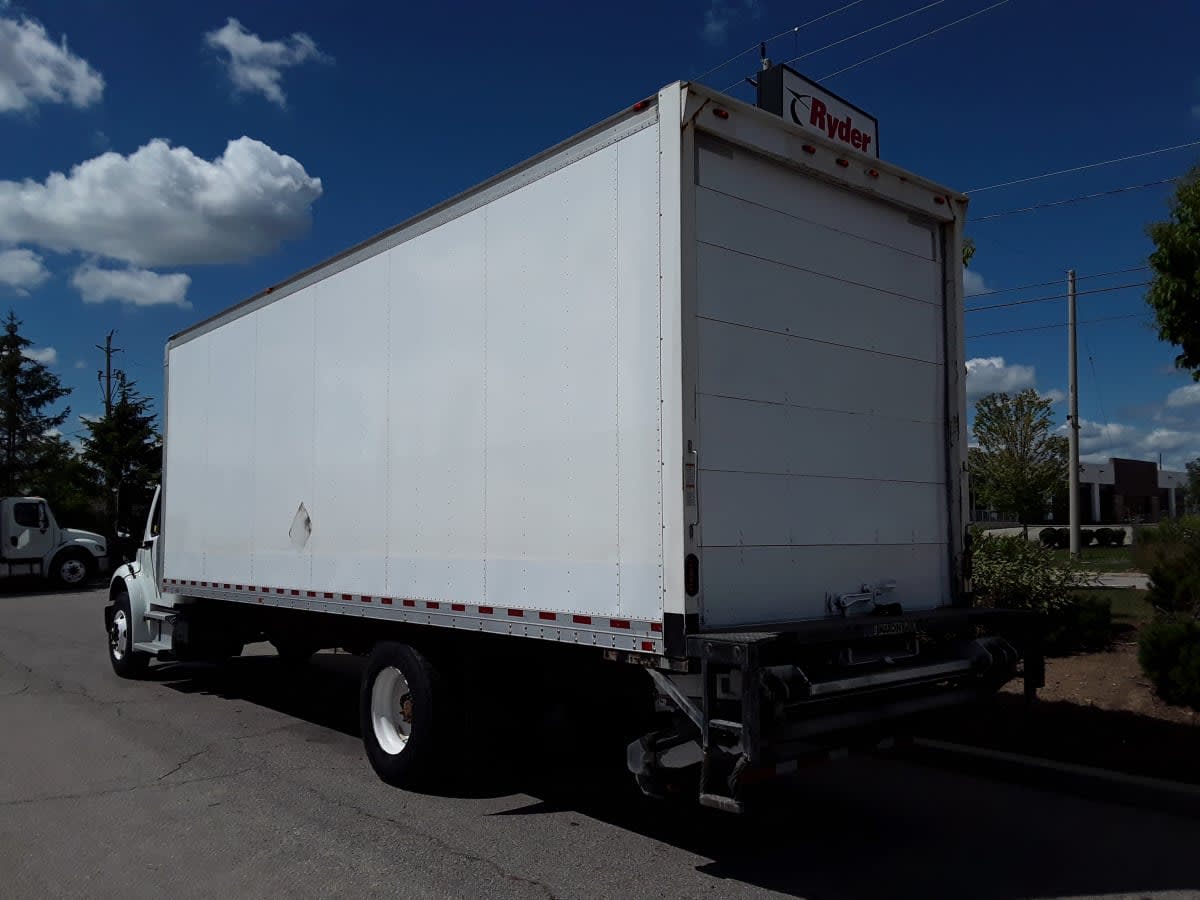2018 Freightliner M2 106 685464