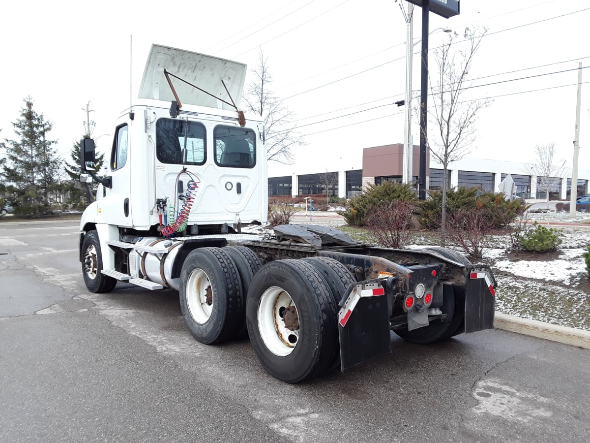 2018 Freightliner/Mercedes CASCADIA 125 685468