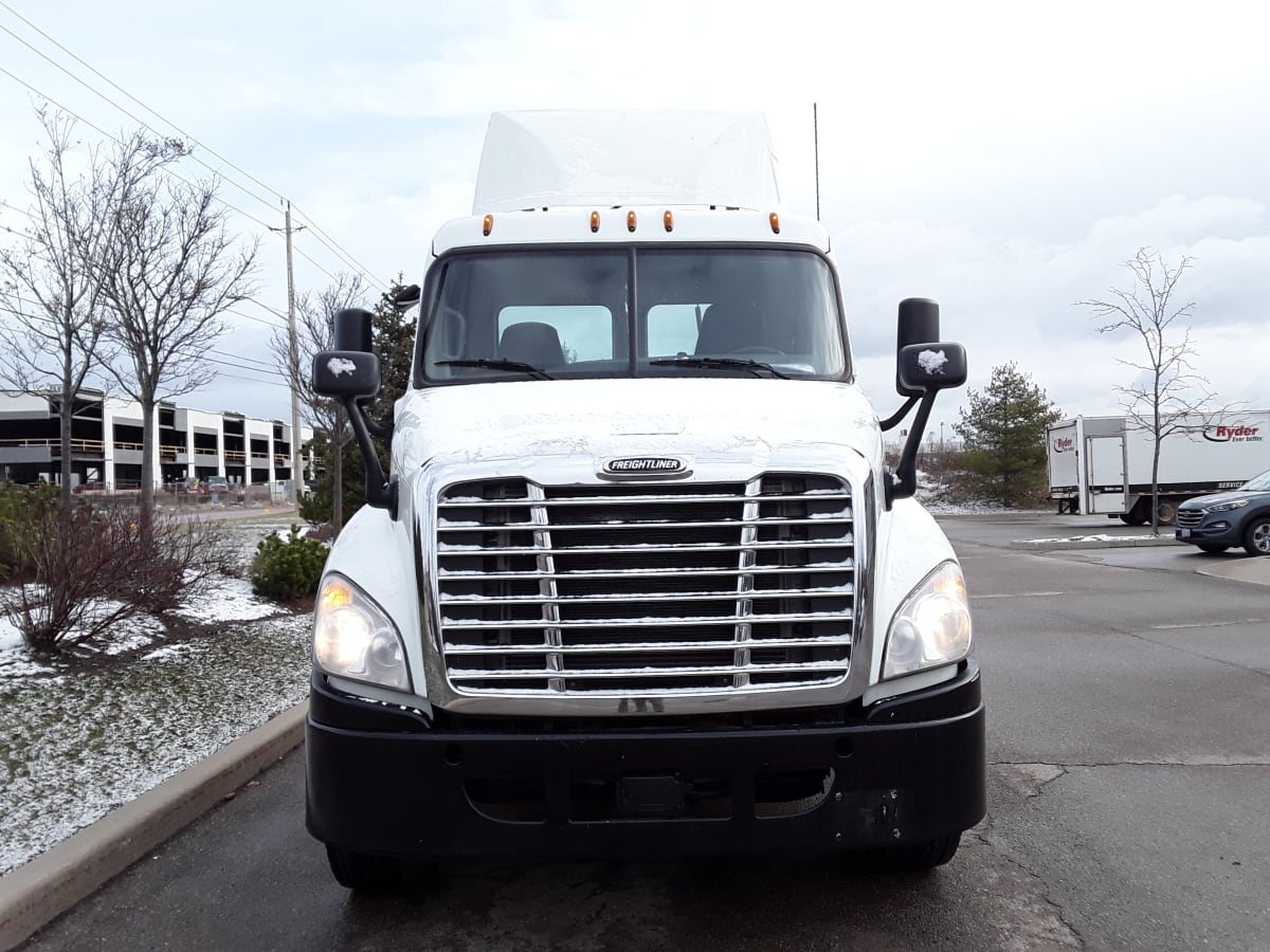 2018 Freightliner/Mercedes CASCADIA 125 685468