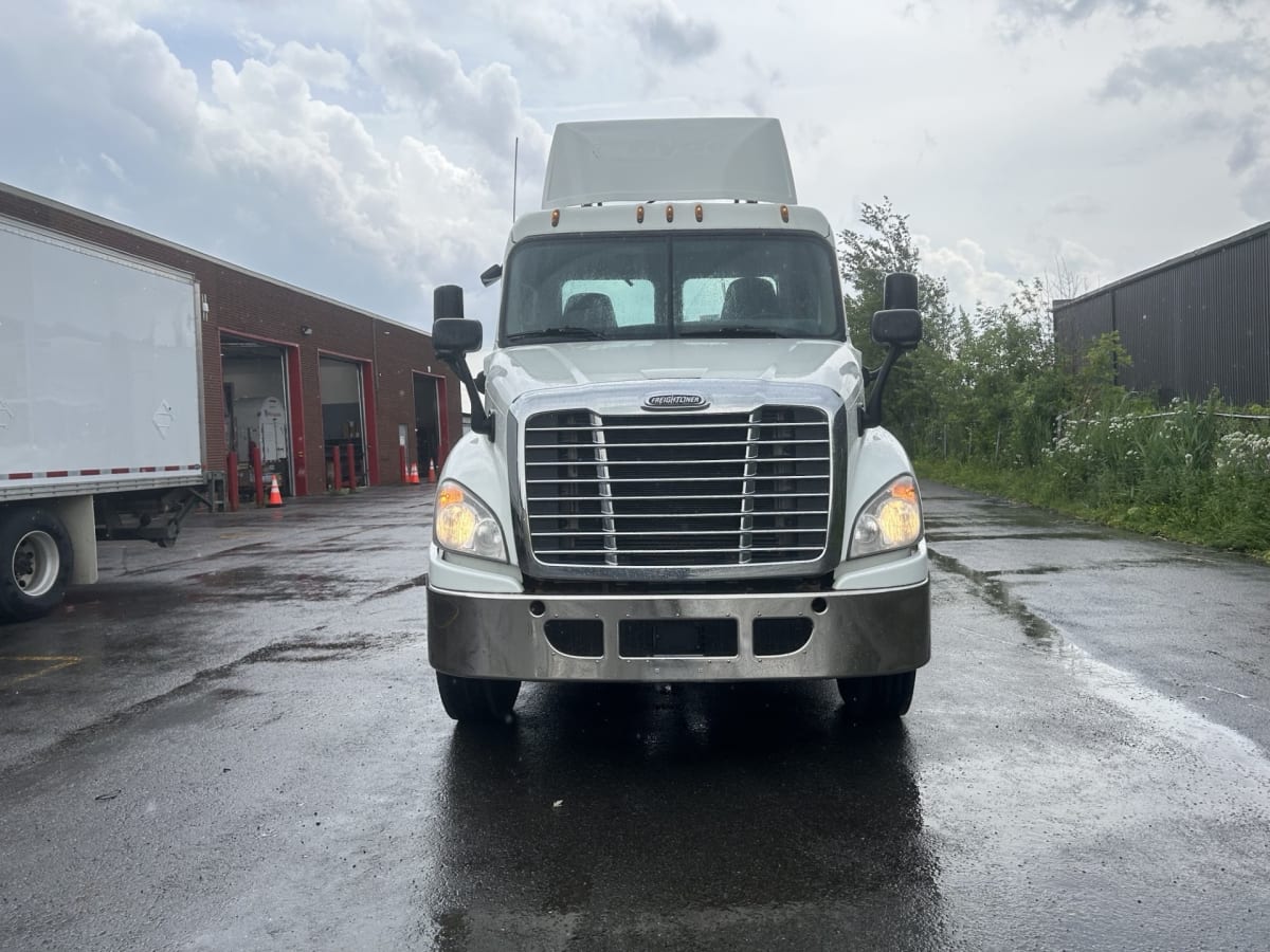 2018 Freightliner/Mercedes CASCADIA 125 685475