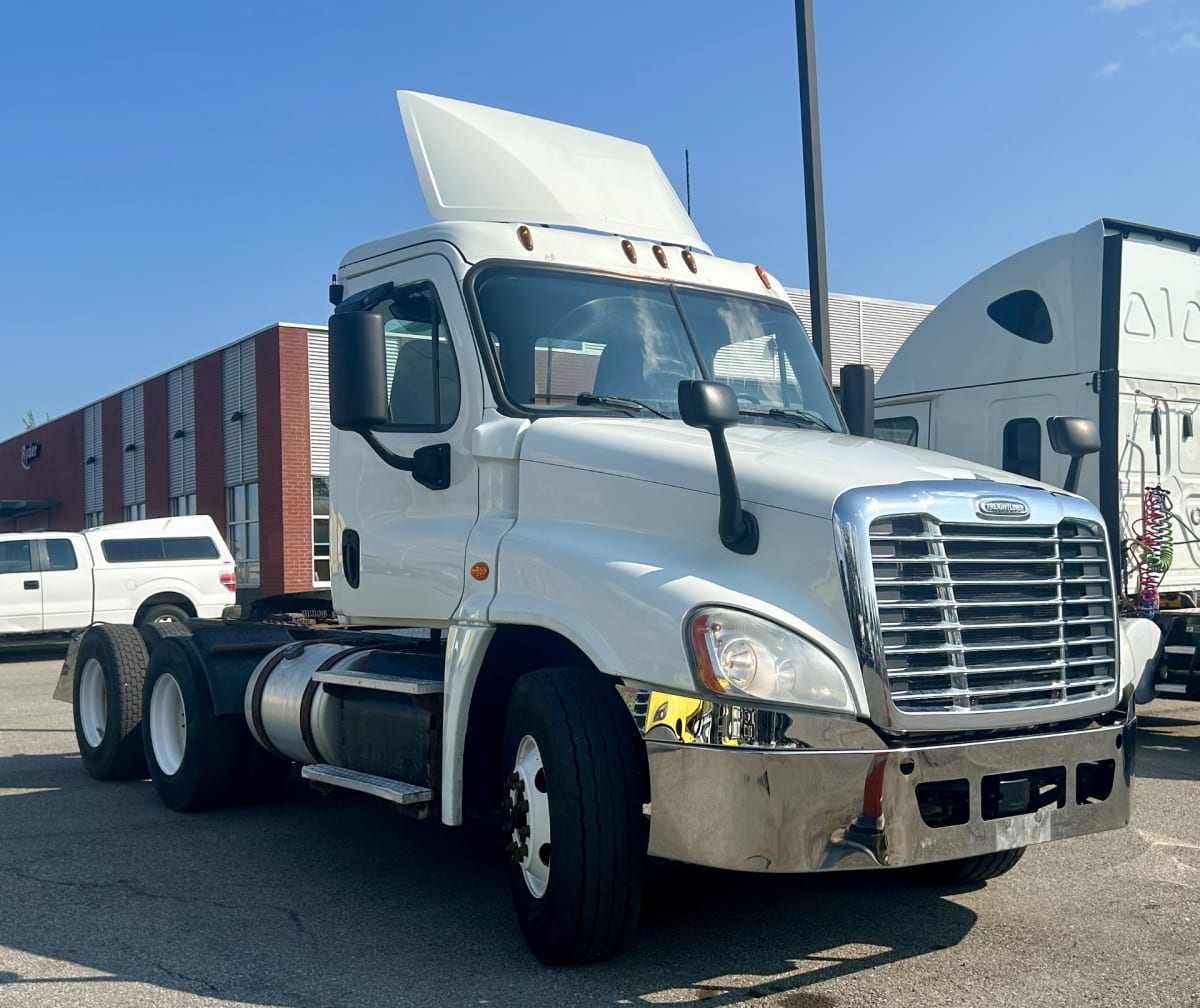 2018 Freightliner/Mercedes CASCADIA 125 685476