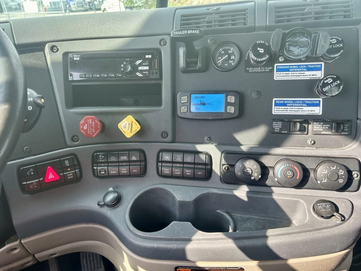 2018 Freightliner/Mercedes CASCADIA 125 685478