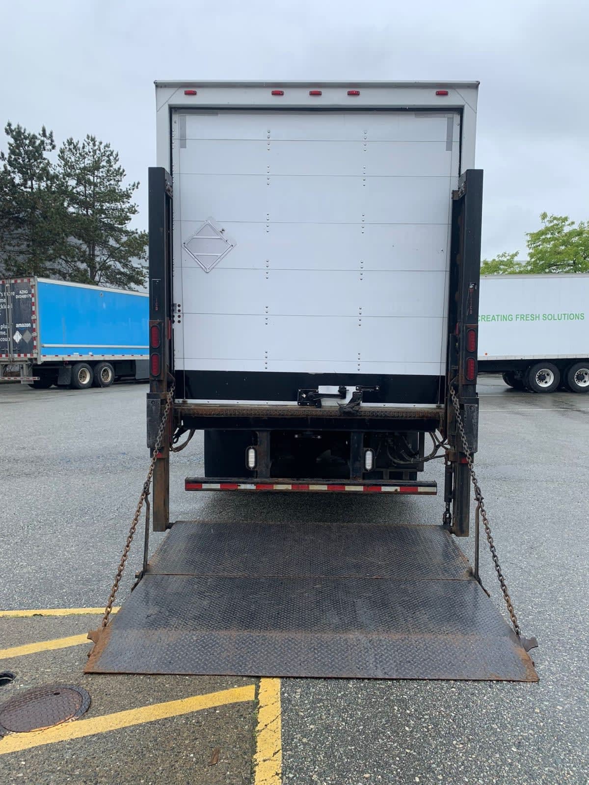 2018 Freightliner/Mercedes M2 106 685537