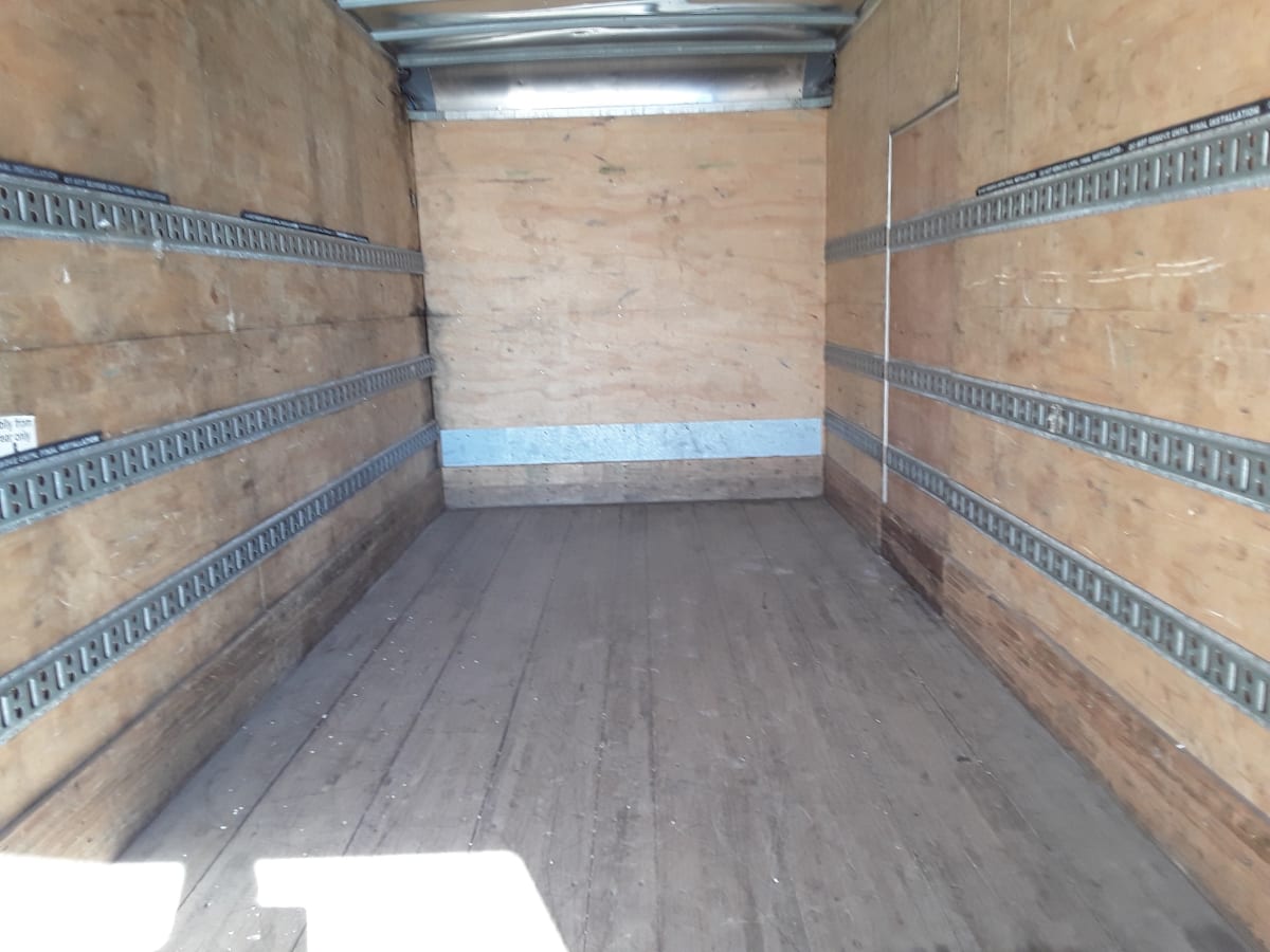 2018 Freightliner/Mercedes M2 106 685566