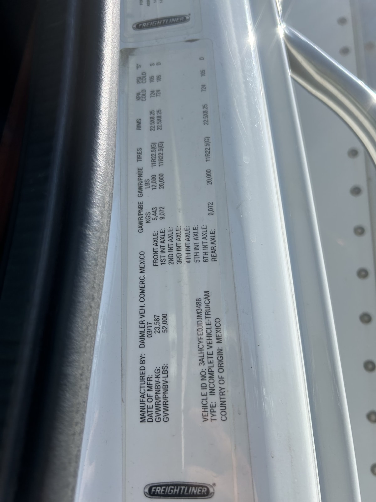 2018 Freightliner/Mercedes M2 106 685599