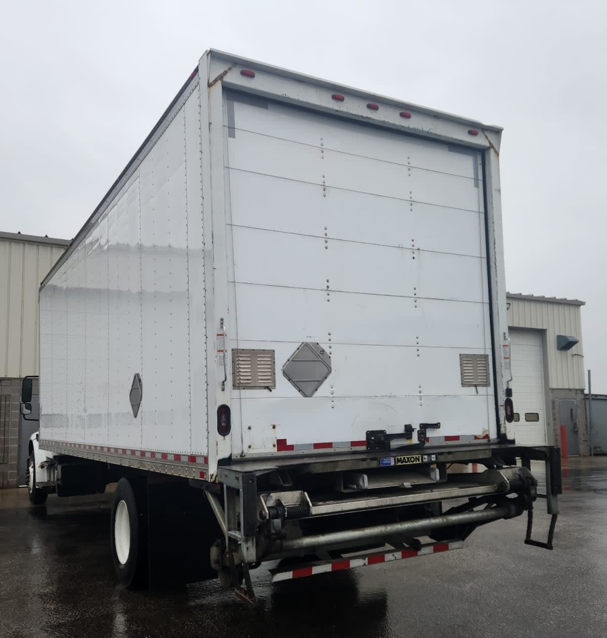 2018 Freightliner/Mercedes M2 106 685620