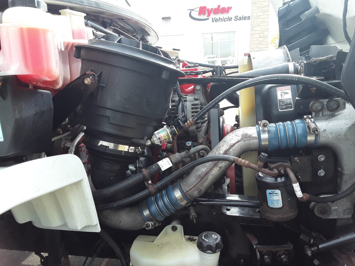 2018 Freightliner/Mercedes M2 106 685638