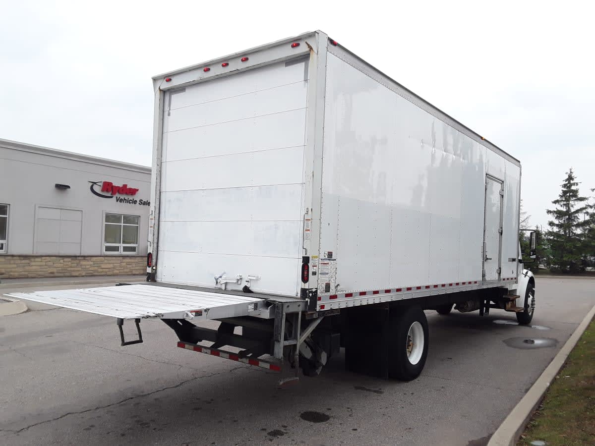 2018 Freightliner M2 106 685643