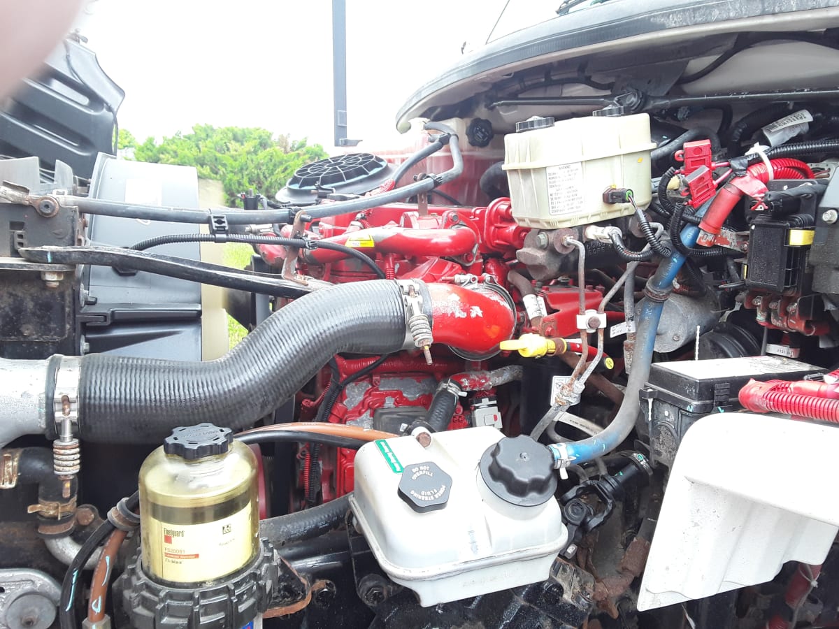 2018 Freightliner/Mercedes M2 106 685646