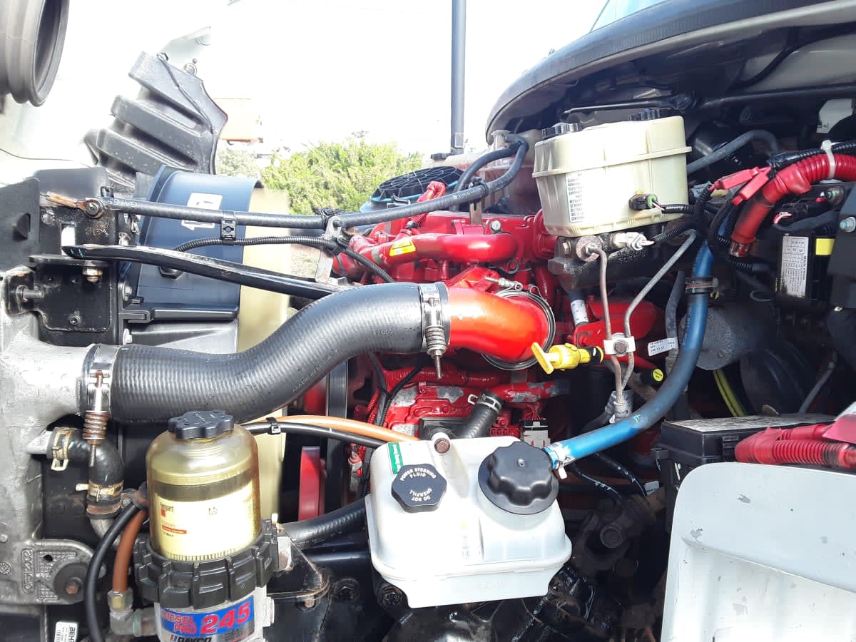 2018 Freightliner M2 106 685647